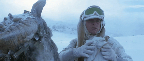 Luke Skywalker on Hoth, lifting his electrobinoculars